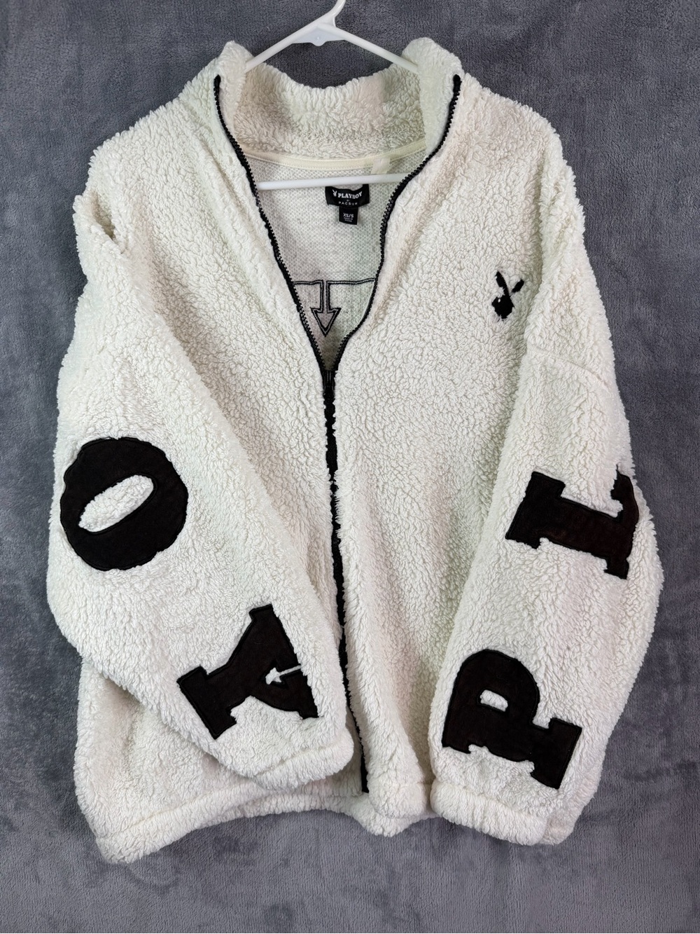 Playboy by PacSun Sherpa Fleece Jacket Womens XS White Full Zip Bunny Logo